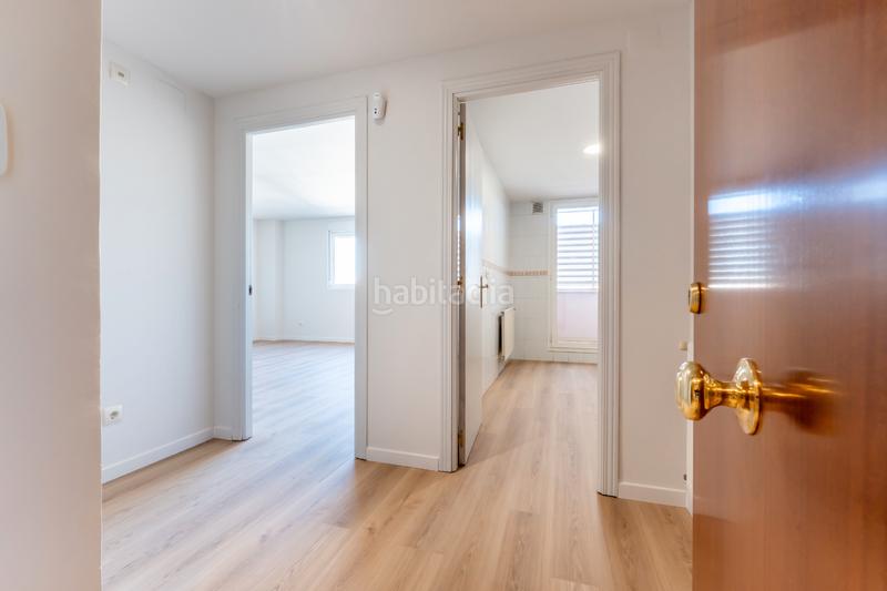 Foto 77ab91b2-896d-4367-94ed-dcd081cbd230. Piso en avenida 1º de mayo 10 en Casco Histórico Rivas - Vaciamadrid