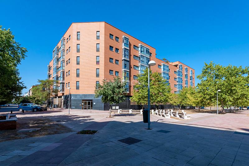 Foto 700c5893-4f2e-49d1-9063-3e0c6fc21292. Apartamento en calle corral de almaguer 12 en Ensanche de Vallecas-La Gavia Madrid