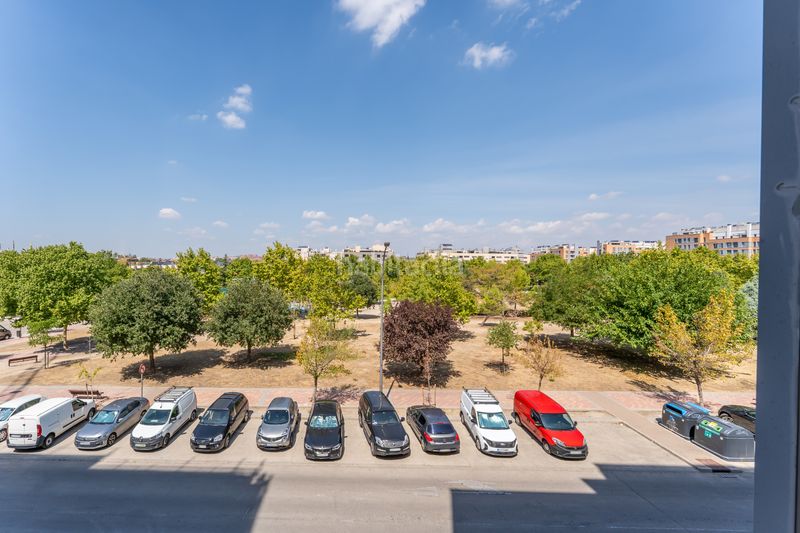 Foto a5109922-a5d5-43a6-9bf5-8cbb9397c9fb. Pis a calle corral de almaguer 12 a Ensanche de Vallecas-La Gavia Madrid