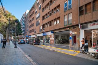 Flat in Carrer d'abén al abbar 8