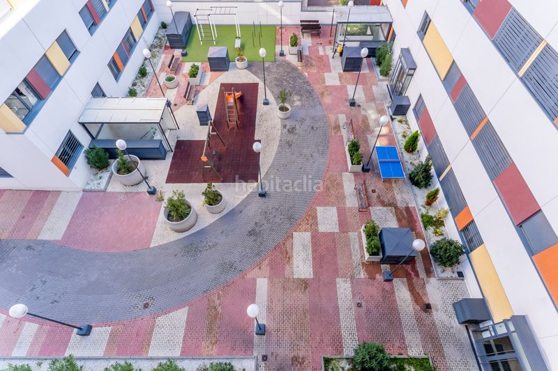 Foto 7171997e-719a-45bd-afa1-530046773b61. Appartamento in calle de hércules 53 in Sur - PAU 4 Móstoles