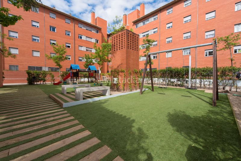 Foto f79f6e85-3726-4d92-aa64-d4992e895a63. Appartamento in calle del péndulo 3 in Valdebernardo-Valderribas Madrid