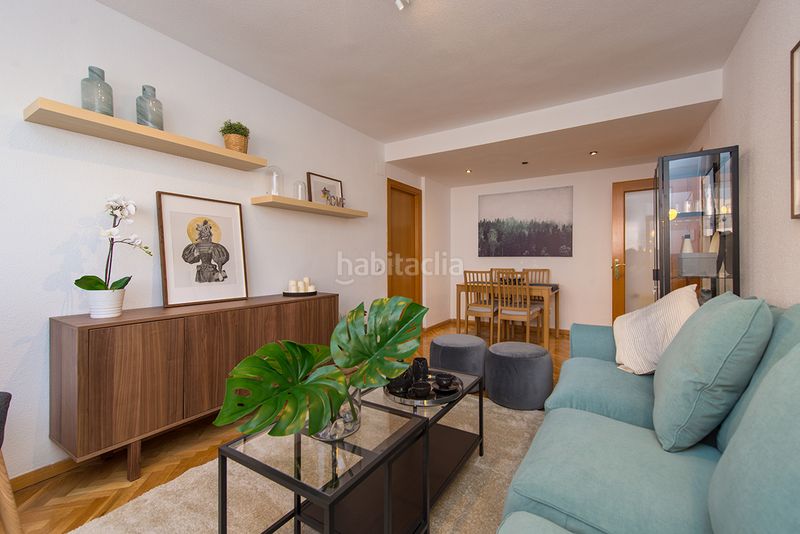 Foto d2149332-e1e7-46e1-a944-c09c5e17920b. Etagenwohnung in calle del péndulo 3 in Valdebernardo-Valderribas Madrid