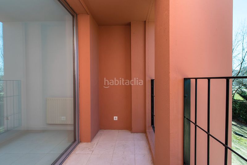 Foto cfcd7258-422e-4ce6-b1ae-0128666dbea1. Pis a calle de berrocal 52 a Butarque Madrid