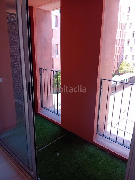 Foto 96ffeb59-befd-4362-819d-f2a0ee1a9067. Piso en calle de berrocal 52 en Butarque Madrid