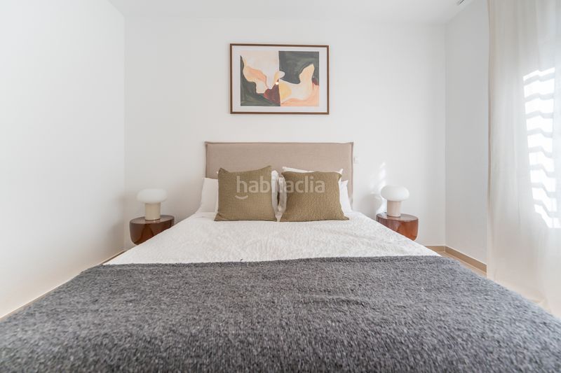 Foto e873aac7-3fa5-4c1c-910a-858ba375ca54. Pis a calle de berrocal 56 a Butarque Madrid