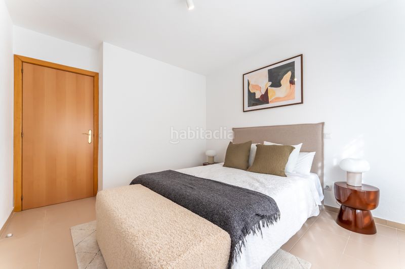 Foto f58d116a-e009-4563-95e3-6e1b356f0b00. Pis a calle de berrocal 56 a Butarque Madrid