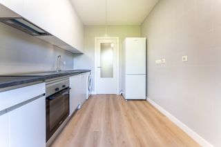 Flat in Calle de la Sierra de Palomeras 40