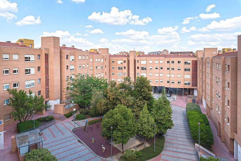 Foto 6dba6e94-7fb2-4803-b472-4db1a3ec536f. Pis a calle estocolmo 132 a Parque Oeste-Fuente Cisneros Alcorcón