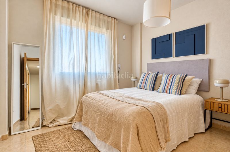 Foto 0f2aabe2-0aad-4988-8108-d3826a94deac. Flat with parking pool in Parla este Parla