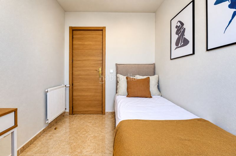 Foto dca68479-7e7b-4da3-a474-8b5eb728248d. Flat with parking pool in Parla este Parla