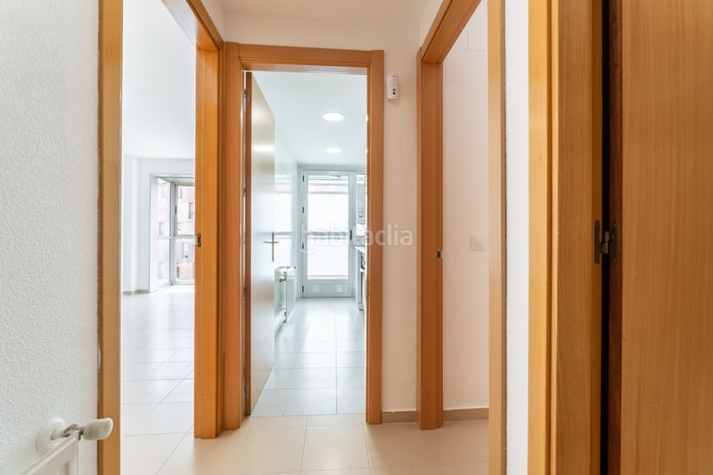 Foto c2d1bdba-84b4-4622-980b-ca332bf29159. Pis a calle de berrocal 56 a Butarque Madrid