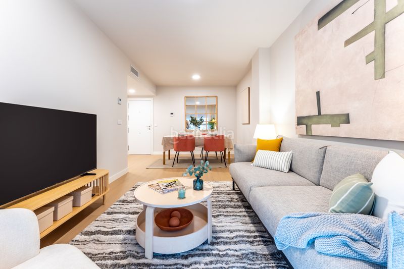 Foto 0de7f226-e826-42be-805c-29cef5798435. Appartement dans avenida de las ciencias 39 dans colores - entreparques Sevilla