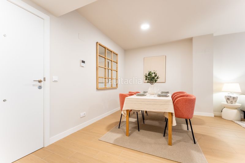 Foto dd8ee58f-d4e5-4afe-b639-c43dde605ec7. Appartement dans avenida de las ciencias 39 dans colores - entreparques Sevilla