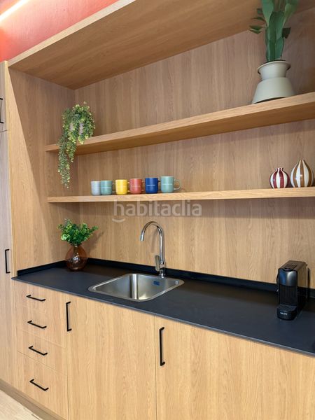 Foto de061b4b-a5a7-448c-8d69-f25e4cddc183. Appartamento in avenida de las ciencias 39 in colores - entreparques Sevilla