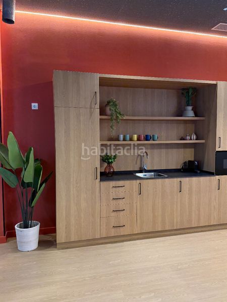 Foto ec855b42-4c77-4554-8d9a-3f47e30a5bf4. Appartamento in avenida de las ciencias 39 in colores - entreparques Sevilla