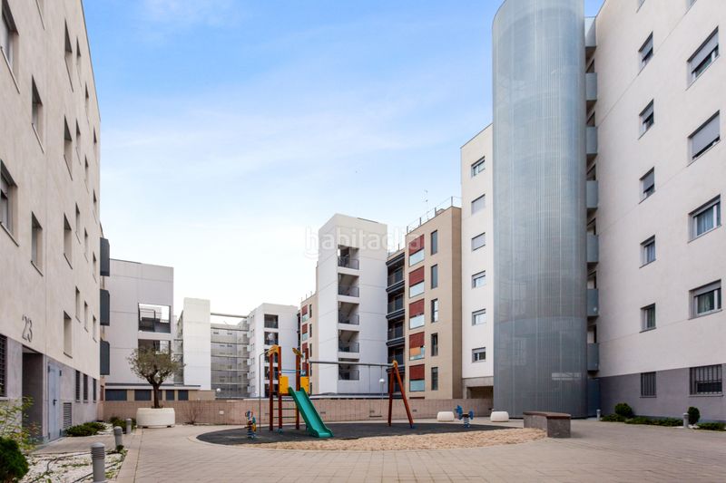 Foto 2a703750-3c0f-4161-bc7f-40cbde897d83. Pis a calle de aldebarán 25 a Sur - PAU 4 Móstoles