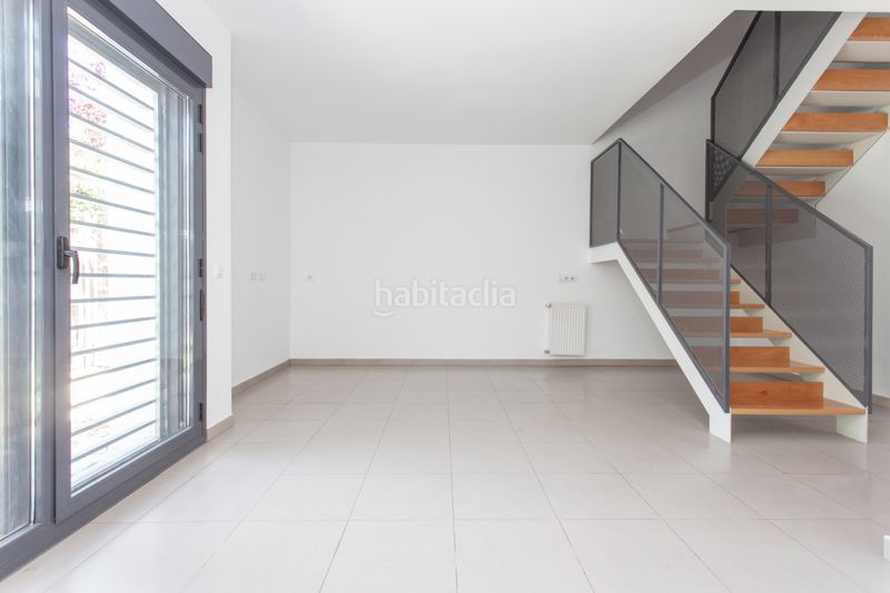 Foto 2831c28f-a463-40db-9737-c889a902368f. Dúplex a avenida joan miró 1 a Soto de Henares Torrejón de Ardoz