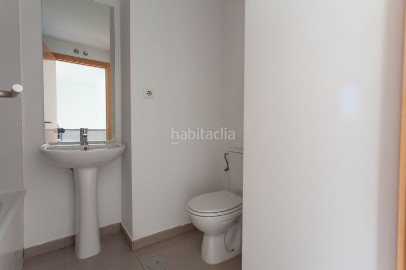 Foto 2b10c40b-abd7-4096-8ec2-6be6e4ad9c4c. Dúplex a avenida joan miró 1 a Soto de Henares Torrejón de Ardoz