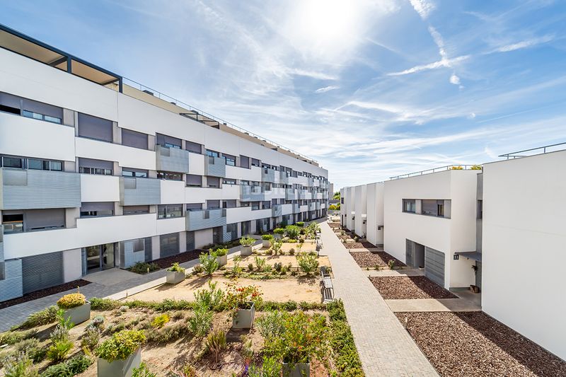 Foto 6b8c9f90-64d2-46b6-8bca-960ca24280c6. Dúplex a avenida joan miró 1 a Soto de Henares Torrejón de Ardoz