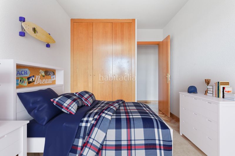Foto f74b1def-00f1-4587-920f-622a8ea13bfc. Piso en calle del péndulo 5 en Valdebernardo-Valderribas Madrid