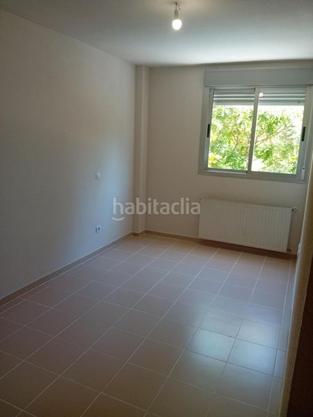 Foto 4ee8e258-44ca-45ce-a20b-ad56907cb13c. Piso en calle de berrocal 52 en Butarque Madrid