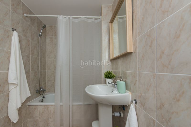 Foto db3a4e06-4bf5-4245-bb51-bf0a46955dc0. Piso en calle del pintor ignacio de zuloaga 16 en Madrid