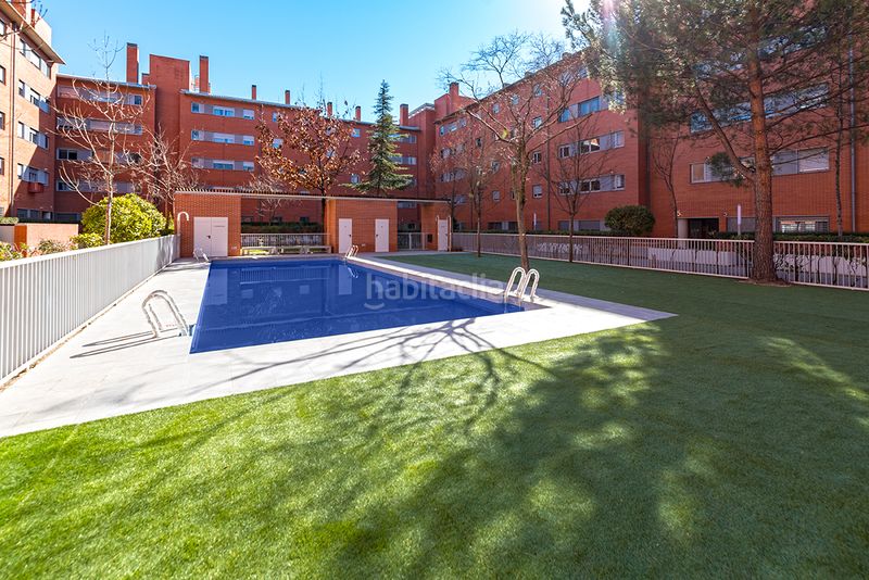 Foto 5eb624ce-673c-4f74-bf3f-b9b1a7ddab59. Flat in calle del péndulo 5 in Valdebernardo-Valderribas Madrid