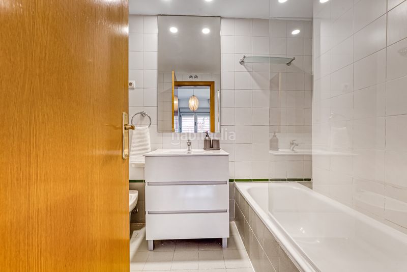 Foto da2aeb96-9911-406b-8e42-7ca48e6dc010. Flat in calle del péndulo 5 in Valdebernardo-Valderribas Madrid