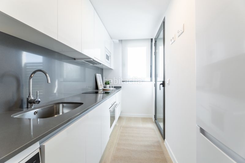Foto 4378a5aa-3d82-4780-9217-27d09d71b9cd. Piso en Butarque Madrid