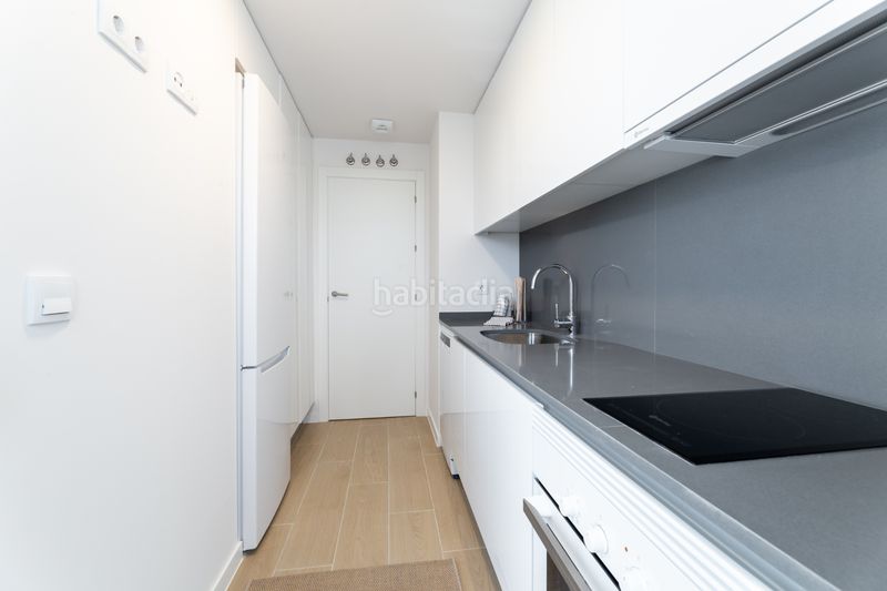 Foto 54a5404f-bbba-4f02-88c8-f45a5a018c93. Piso en Butarque Madrid