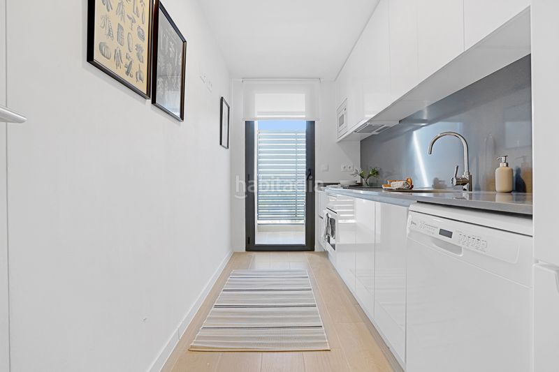 Foto a7c95606-2071-4009-85bc-3eefea23a365. Piso en Butarque Madrid