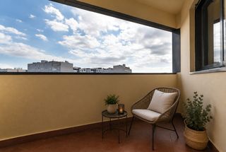 Flat in Calle de la Sierra de Palomeras 40