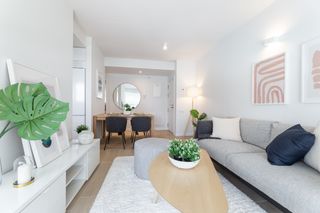 Flat in Calle Anna Frank 19
