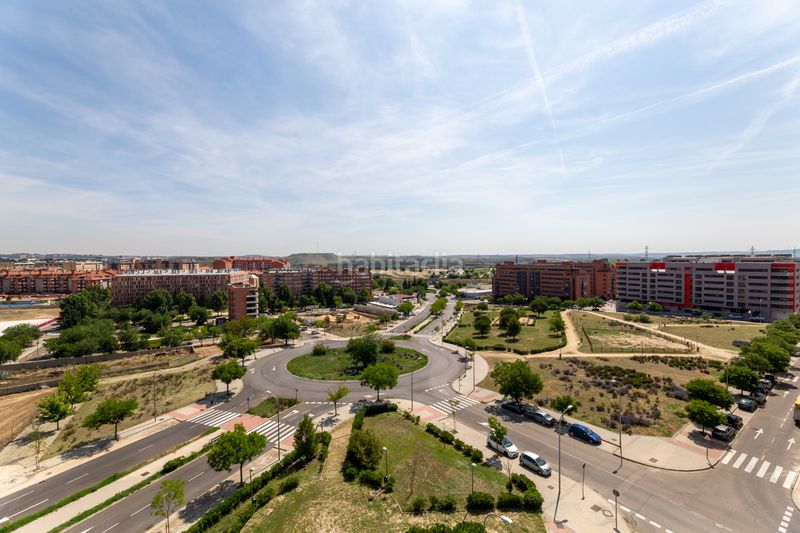 Foto cf694f7e-098c-4799-8ee9-801ba4517c78. Pis amb aparcament piscina a Butarque Madrid