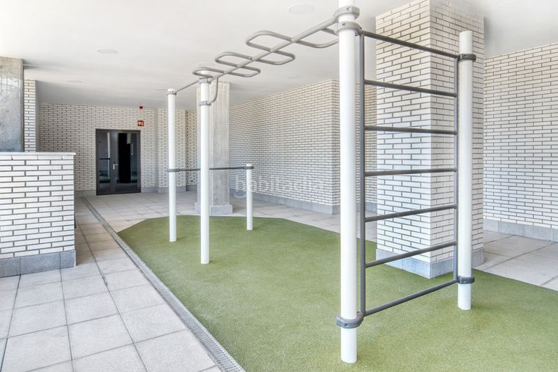 Foto ee7fd3ce-71be-417c-a99f-27824fef685d. Pis amb aparcament piscina a Butarque Madrid