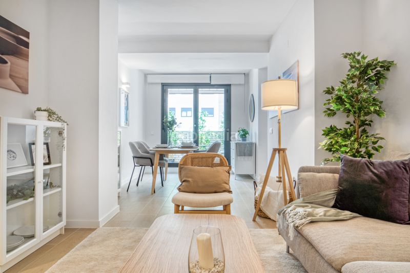 Foto 8bbed096-46d8-4294-8175-ca8267bbe135. Piso en Butarque Madrid