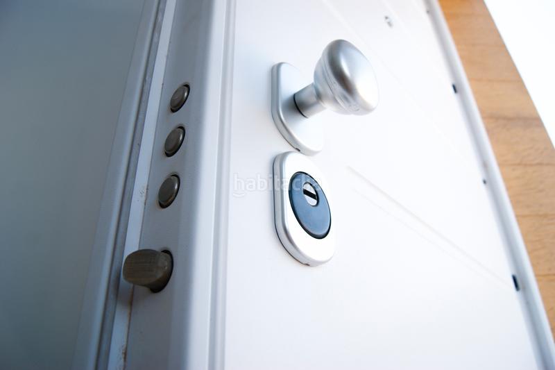 Foto 18912577-dfef-4899-aaa7-da815e4e0106. Casa a carrer de xipre 52 a Monte y Mar Santa Pola