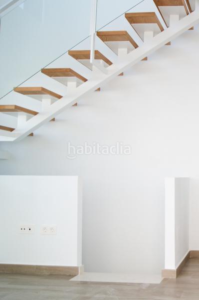 Foto 3c014423-8972-4cce-9899-c218367ad90a. Casa a carrer de xipre 52 a Monte y Mar Santa Pola