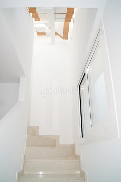 Foto 7716172b-153f-48b4-b9c6-f63cd2d37f13. Casa a carrer de xipre 52 a Monte y Mar Santa Pola