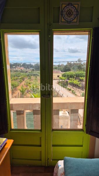 Foto e54b3343-5ab1-4556-b54f-34c90b220562. Masia amb xemeneia a Pedanías Oeste Aspe