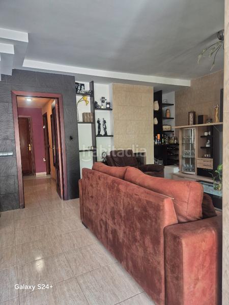 Foto 359f39df-bd9b-429f-9a6c-ba55c8ffd7a5. Casa adosada en carrer de la vila joiosa 20 chalet adosado vila joiosa en Elche / Elx