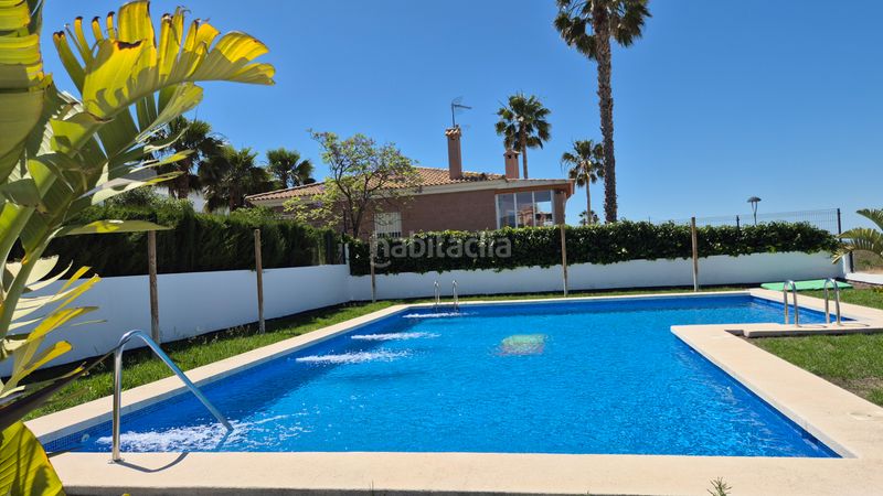 Foto 6b794580-6286-4033-8a2b-b95ecb678aa6. Casa in carrer el llimoner 19 in Busot
