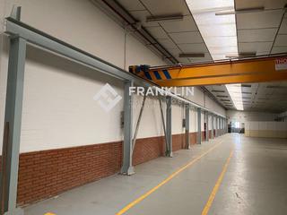 Rent Industrial building in Passatge dels rosers 6. Muy bien ubicada