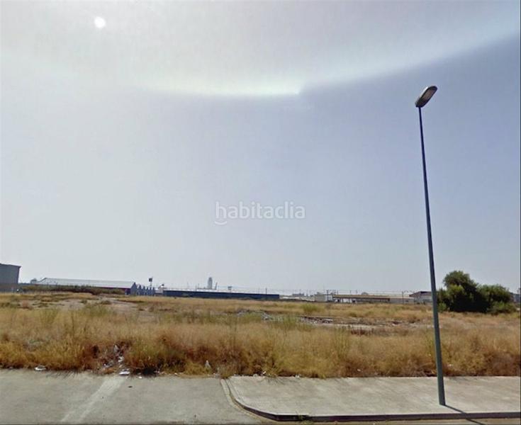 Foto a33590b8-8c1c-48bc-b706-bb4e988f628e. Solar industrial en carrer riu llobregat 33a muy bien situado en Tarragona