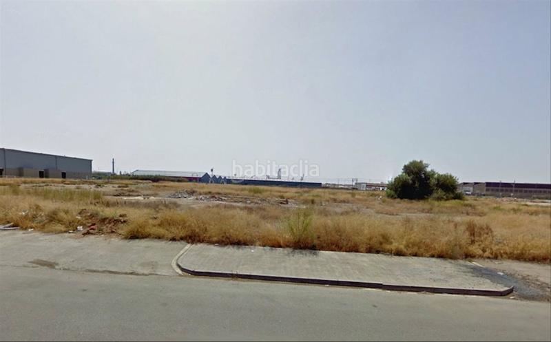 Foto c24e53cb-1ea0-42a6-94fa-8fe814a5ef2c. Solar industrial en carrer riu llobregat 33a muy bien situado en Tarragona