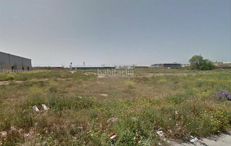 Foto cd6e71f5-bc31-4200-bf13-03a9e612097f. Solar industrial en carrer riu llobregat 33a muy bien situado en Tarragona