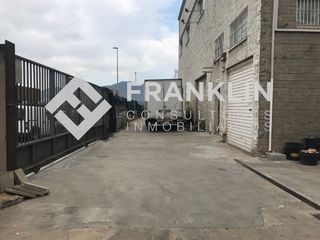 Nave industrial en Carrer el pla 20. Aislada tipo c