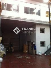 Fabrikhalle  Carrer de montserrat. En muy buenas condiciones