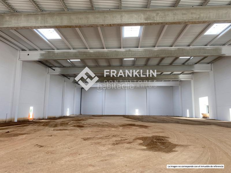 Foto 6afeefc7-fdd0-4f95-a011-c10423e8a8a2. Capannone industriale in Bruc (El)